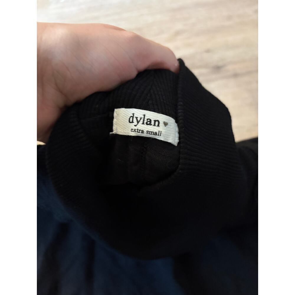 Dylan Whitney Pullover in Ranch Black - Picture 6 of 7